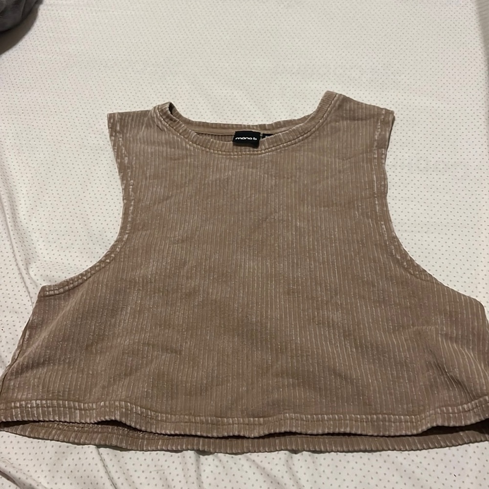 oversized tank never worn